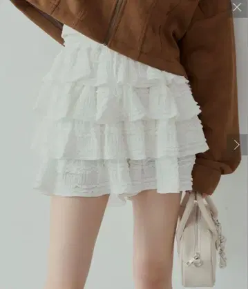 레이스 티어드 숏팬츠 CHICO 치코