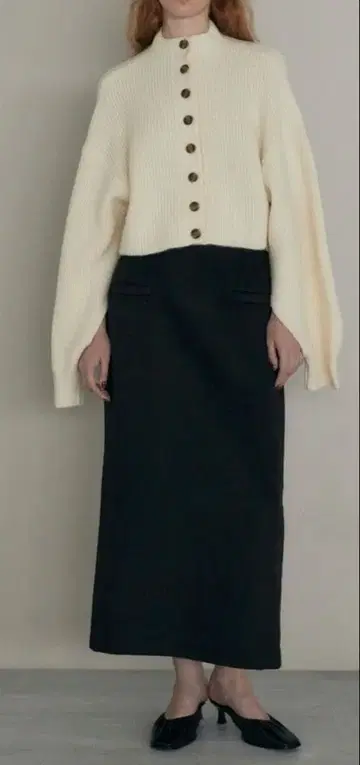 M_ (엠 언더바) STRAIGHT SKIRT / 스트레이트 스커트