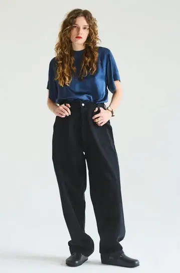 새상품급 오블라다 oblada 스케이터 청바지 블랙 사이즈 XS