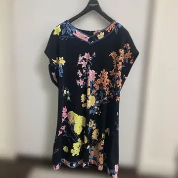 레오나르 튜닉 사이즈 40