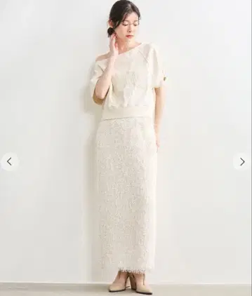 [ 택 포함 미사용 ] COCO DEAL 페더 프린지 타이트 스커트