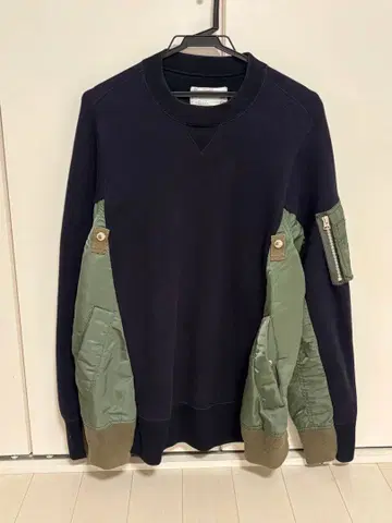 sacai 도킹 맨투맨 트레이닝복 사이즈 3