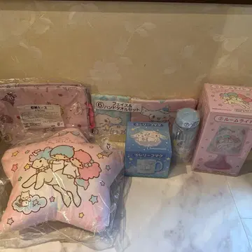 새상품 키키라라 룸 라이트 쿠션 등 6점 세트