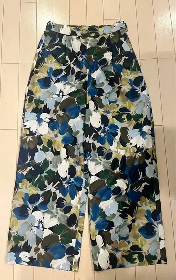 BEAUTY&YOUTH 플로럴 프린트 팬츠