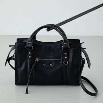 AZUL BY MOUSSY 인조 가죽 핸드백