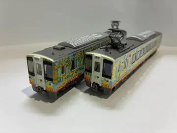 철콜레 호쿠에츠 급행 대지의 예술제 랩핑 기차 DAICHI호 2량 세트