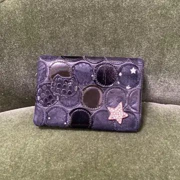 tsumori chisato 도트 무늬 이단 접이식 지갑 블랙