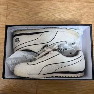 PUMA ROMA 스니커즈 화이트