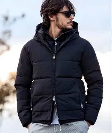 AKM Contemporary 스탠드넥 레이어드 다운 자켓