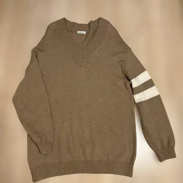 EVERYDAY I LIKE. 빅 실루엣 니트 V넥