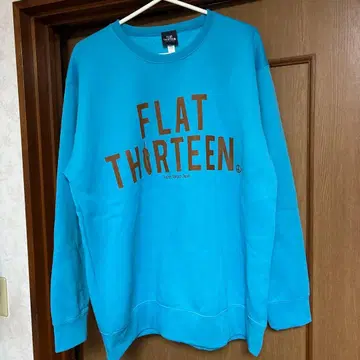 FLAT THIRTEEN 터콰이즈 블루 맨투맨 트레이닝복 3L