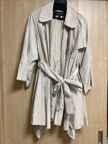 SALE 미사용 새상품급 아츠로 야마모토 스프링 코트