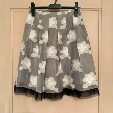 M'S GRACY 꽃무늬 총 샤샤 스커트 그레이