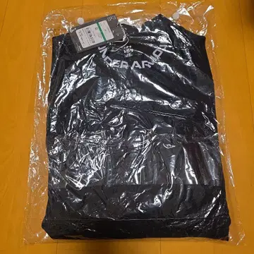 미사용 새상품 언더아머 블랙 L 사이즈 셔츠