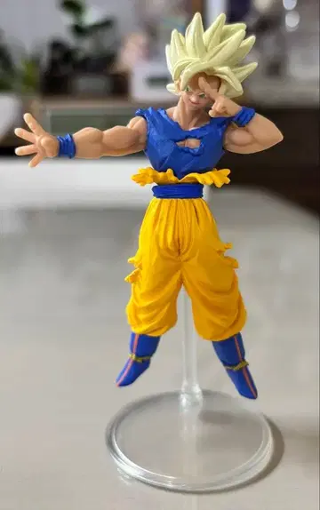 드래곤볼 HG 초사이어인 손오공 피규어 원기옥