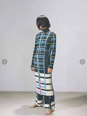 [ 미개봉 새상품 ] PAMM 플리츠 원피스