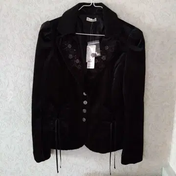 자수 들어간 벨로아 자켓