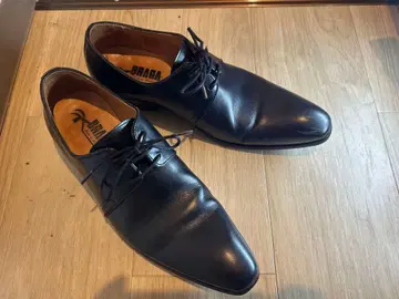 BRAGA 블랙 가죽 신발