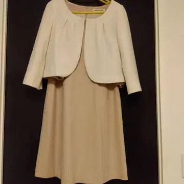 STRAWBERRY-FIELDS 아이보리 원피스