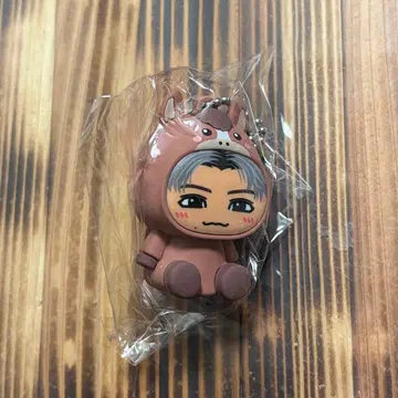 스즈키 루이 인형옷 키링 말띠 해