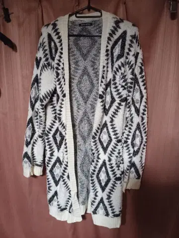 AVAIL MODE 다이아몬드 패턴 가디건 시마무라