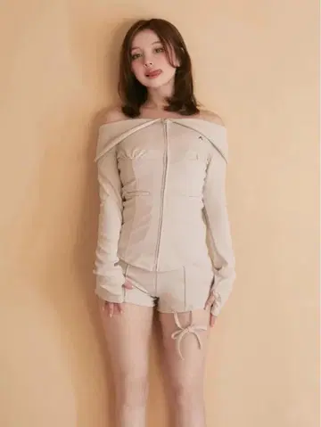 ANDMARY Zoey 저지 세트업 베이지 안도마리