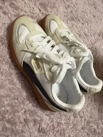 [ 새상품급 ] PUMA 스웨이드 가죽 스니커즈 화이트/베이지