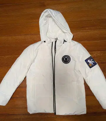 화이트 XL 다운 자켓