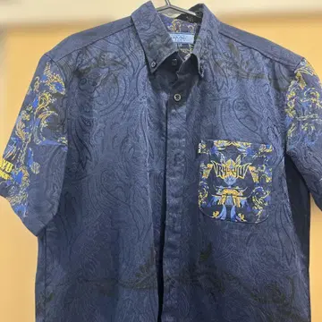 류큐 골든킹스 카리유시 셔츠 네이비