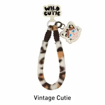 CRYBABY Wild but Cutie 폰 액세서리