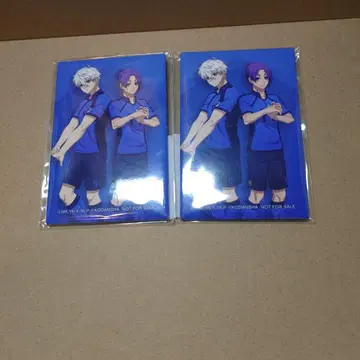 스퀘어 캔뱃지 새로 그린 나기 미카게 시합 전 준비 중