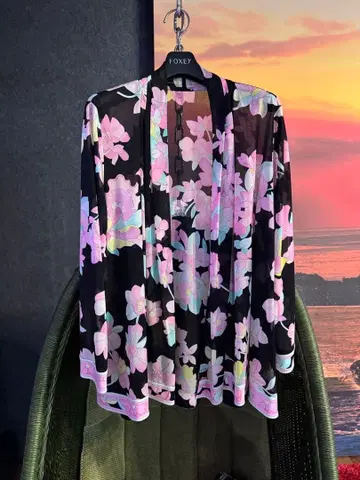 레오나르 사이즈 40 꽃무늬 긴팔 가디건