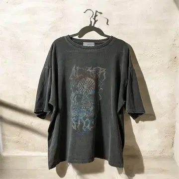 ADRER 아들러반T 헤비 코튼 빈티지 데미지 피그먼트 티셔츠