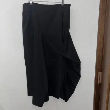 이탈리아제 롱 변형 스커트 블랙