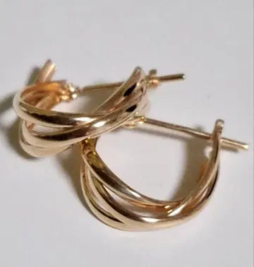 k10 트위스트 후프 귀걸이