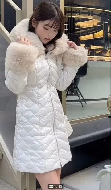 다리치 퍼 달린 레이디 다운 자켓 (아이보리)