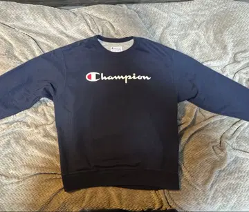 Champion 네이비 맨투맨 XL