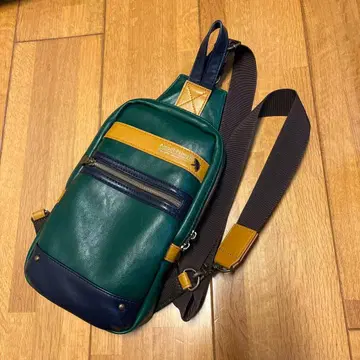 아놀드 파머 바디백 그린 네이비