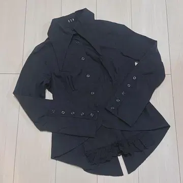 BLACK PEACE NOW 연미 박쥐 블라우스