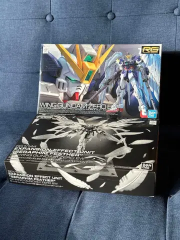 새상품 RG WING 건담 제로 EW & 세라핌 페더 세트