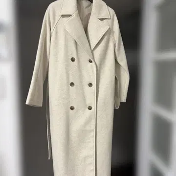 리젝시 아이보리 코트