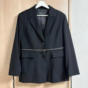 HARE 2way ZIP 디자인 테일러드 자켓