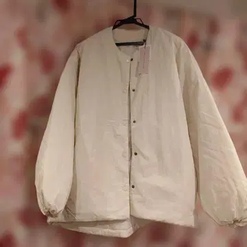 화이트 패딩 자켓 M 사이즈