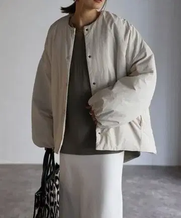 미사용 새상품 노카라 사이드 지퍼 나일론 코트 M 사이즈