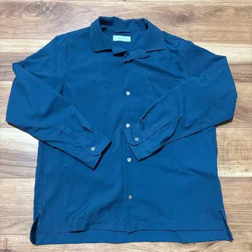 네이비 긴팔 셔츠 경량 소재