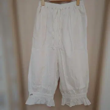 SM2 35th Anniversary 자수 속바지 화이트 밑단 프릴