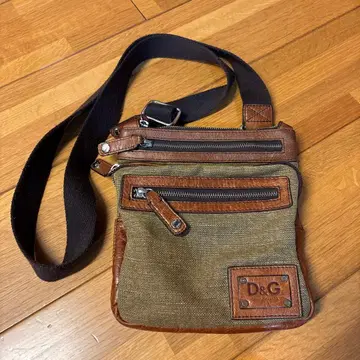 D&G 숄더백 카키/브라운