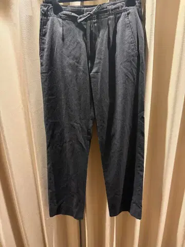 gbs trousers 울 스트라이프 팬츠 사이즈 48