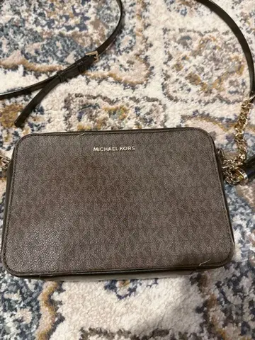 MICHAEL KORS 숄더백 브라운
