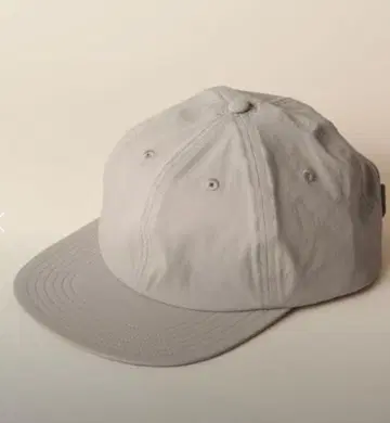 유나이티드 애로우즈 언더아머 콜라보 캡